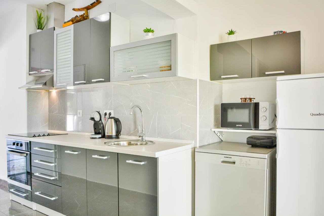 Apartments Did Ive Sibinj Krmpotski Dış mekan fotoğraf
