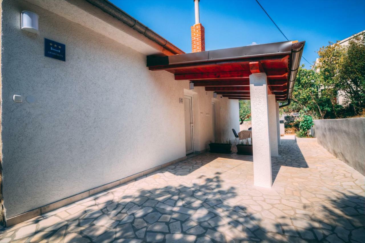 Apartments Did Ive Sibinj Krmpotski Dış mekan fotoğraf